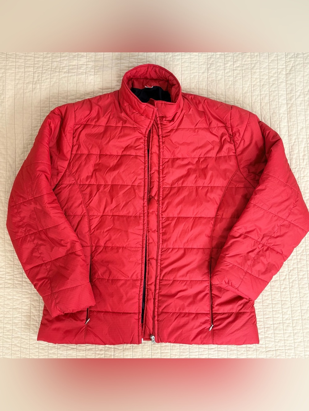 Vantage Apparel Women’s Prevail Puffer Jacket Red Size Medium 7246 Full Zipper